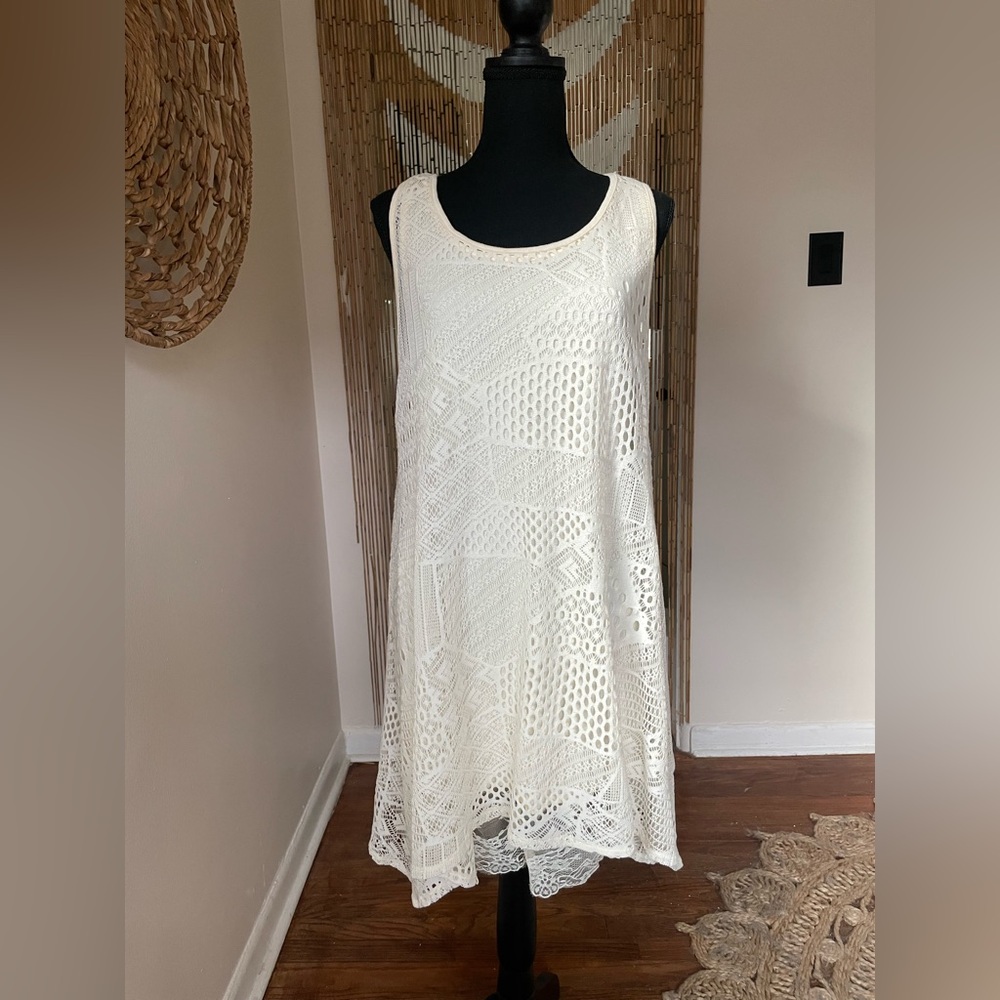 Aziza Ivory Lace Dress